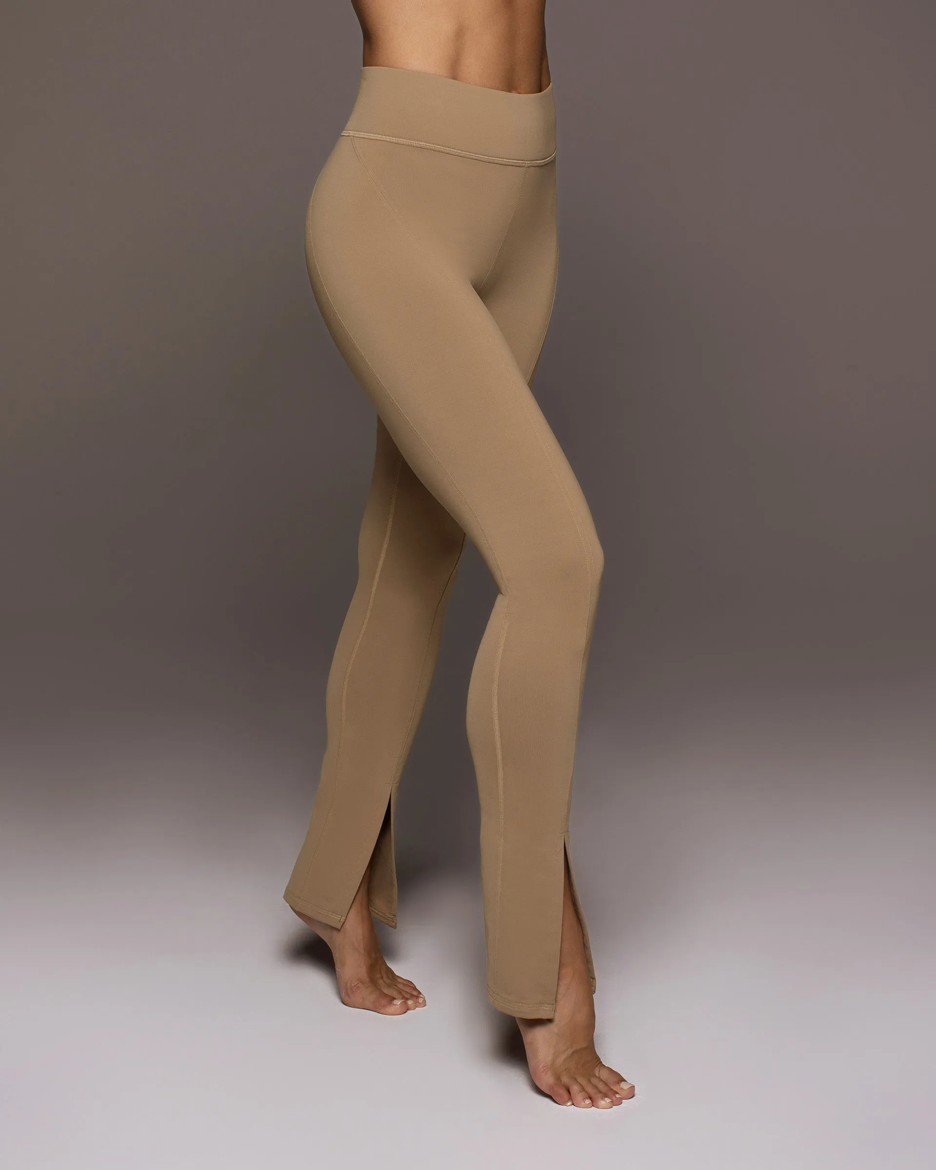 Odyssey Legging