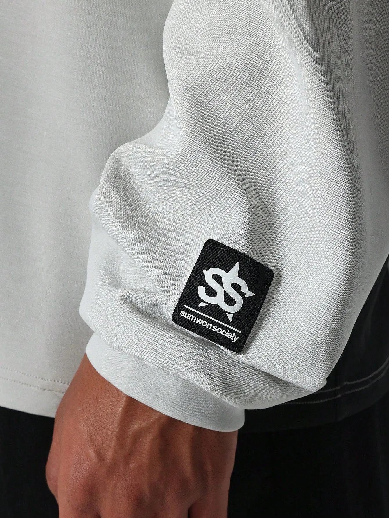 Oversized Fit Sweatshirt With Contrast Crew Neck