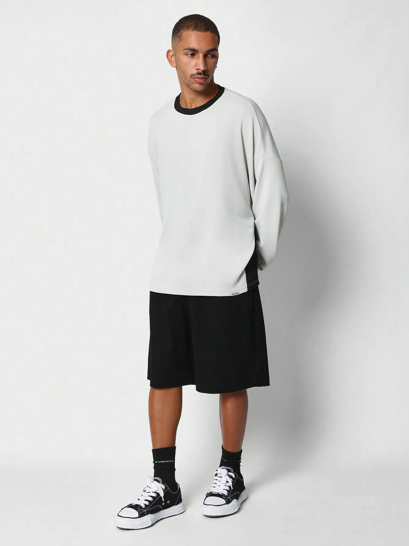Oversized Fit Sweatshirt With Contrast Crew Neck